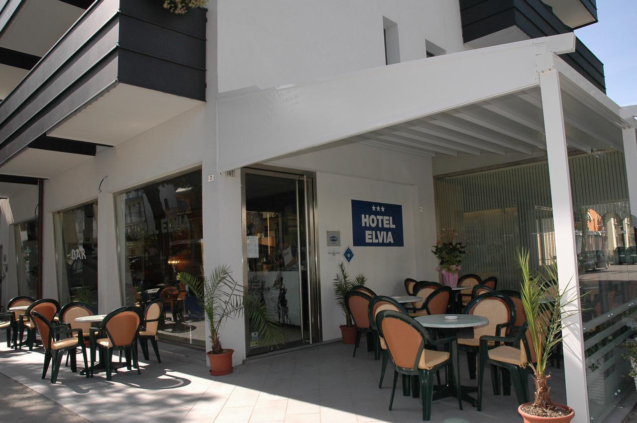 Hotel Elvia Lignano Sabbiadoro Exterior foto